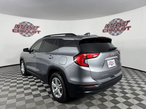 Used 2020 GMC Terrain SLE w/ Driver Convenience Package FWD image 5