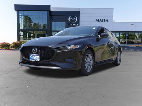 New 2026 MAZDA MAZDA3 s FWD image 8