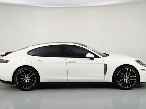 Used 2023 Porsche Panamera Platinum Edition w/ Smoking Package image 58