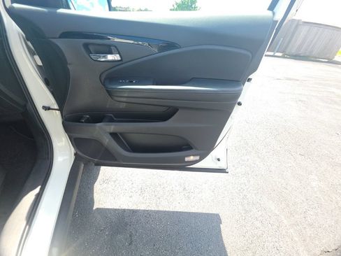 Used 2019 Honda Ridgeline RTL-E image 33