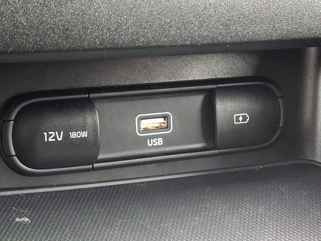 Used 2024 Kia Forte LXS FWD image 19