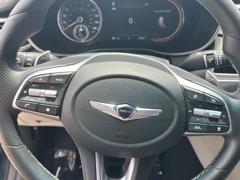 Certified 2023 Genesis G70 2.0T RWD image 17