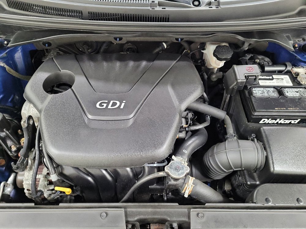 Used 2017 Hyundai Veloster FWD image 30