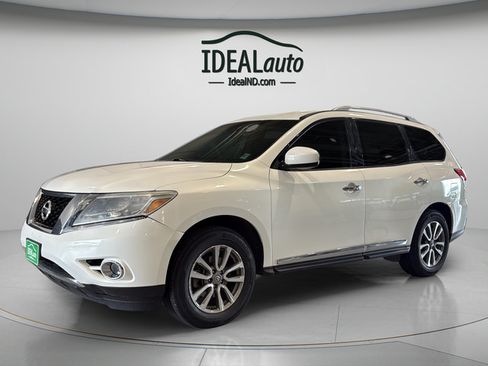 Used 2014 Nissan Pathfinder SL AWD/4WD image 10