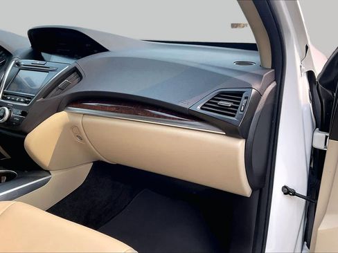 Used 2018 Acura MDX SH-AWD image 18