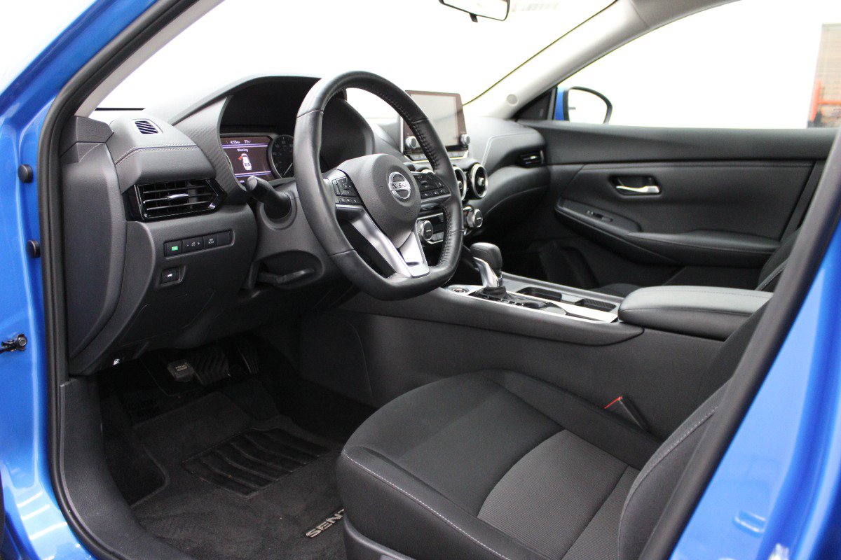 Used 2023 Nissan Sentra SV w/ All-Weather Package FWD image 7