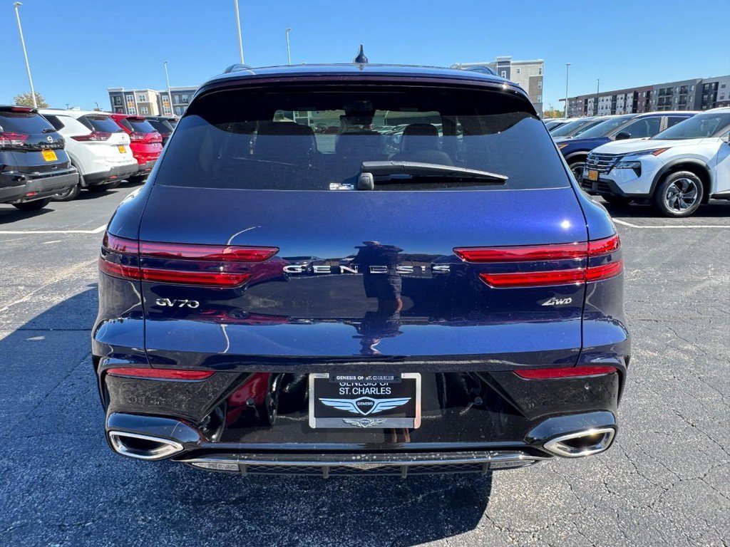 Certified 2026 Genesis GV70 2.5T Sport Prestige AWD/4WD image 4