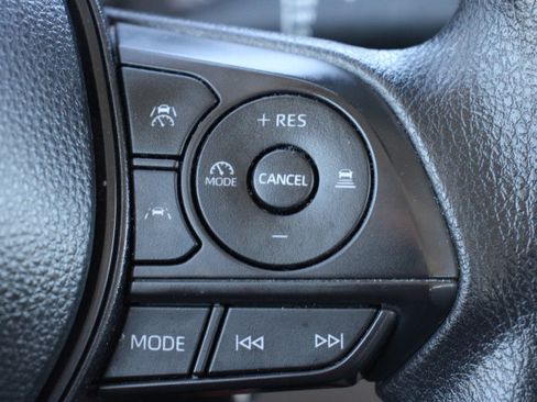 Certified 2024 Toyota Corolla Cross L image 24