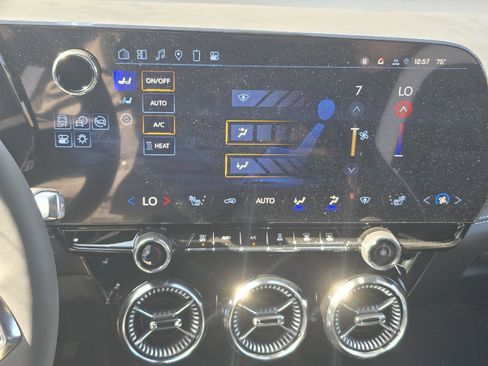 New 2025 Chevrolet Blazer EV LT image 20