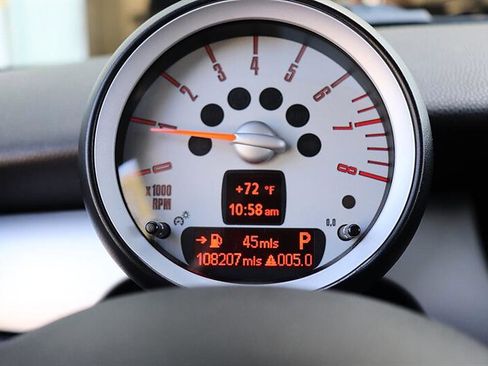 Used 2010 MINI Cooper Hardtop image 19