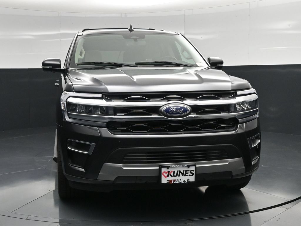 Used 2024 Ford Expedition Limited AWD/4WD image 6