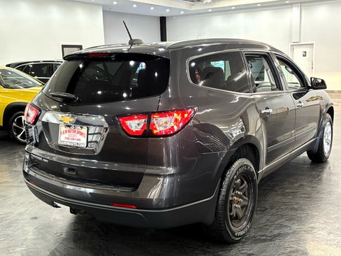 Used 2017 Chevrolet Traverse LS image 11
