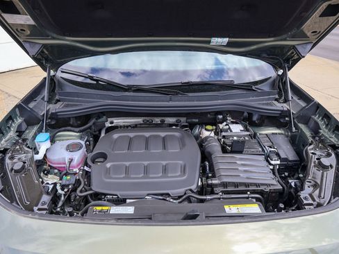 New 2026 Volkswagen Tiguan SE R-Line AWD/4WD image 33