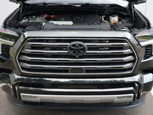 Used 2024 Toyota Sequoia Limited RWD image 8