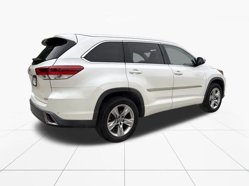 Used 2017 Toyota Highlander Limited image 9