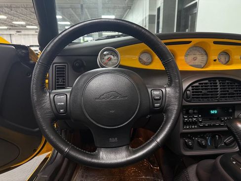 Used 1999 Plymouth Prowler RWD image 10