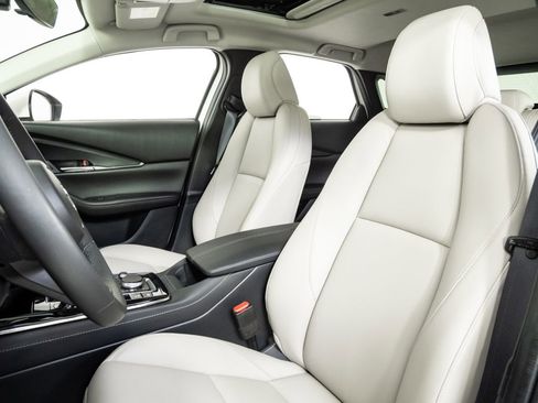 Used 2024 MAZDA CX-30 AWD 2.5 S w/ Preferred Package image 5