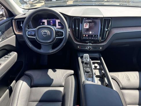 Used 2024 Volvo XC60 T8 Ultimate w/ Protection Package Premier AWD/4WD image 14