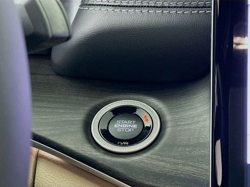 New 2025 Jeep Grand Cherokee L Limited image 20