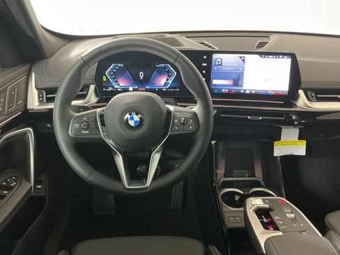 New 2026 BMW X1 xDrive28i w/ Technology Package image 8