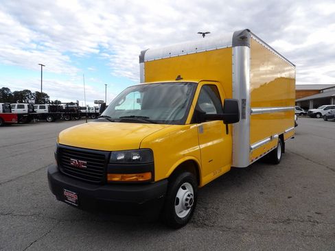 Used 2021 GMC Savana 3500 Extended w/ Power Convenience Package image 52