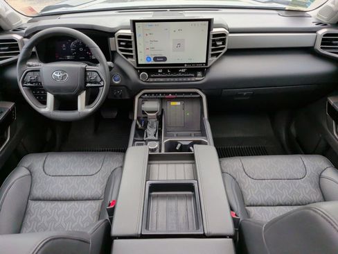 Used 2024 Toyota Tundra Limited AWD/4WD image 36