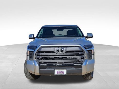 Used 2022 Toyota Tundra Limited image 10