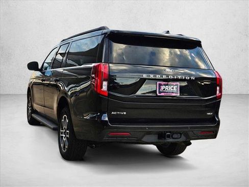 Used 2025 Ford Expedition Max Active AWD/4WD image 7