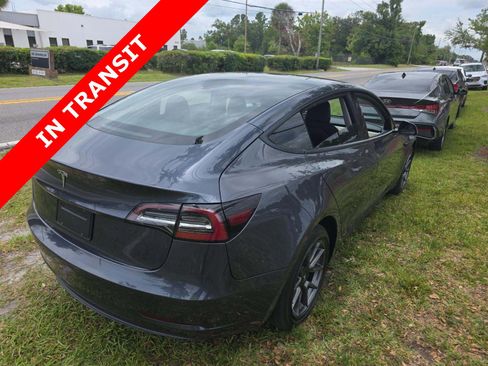 Used 2023 Tesla Model 3 Standard Range RWD image 4