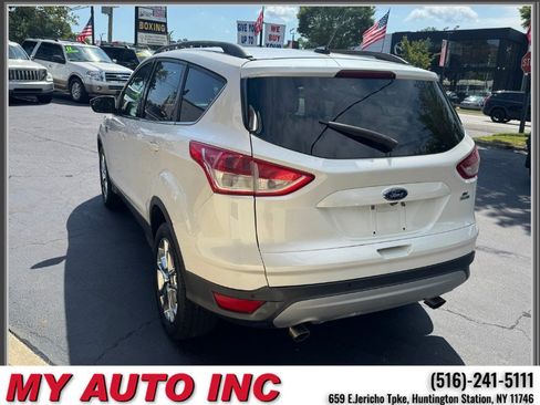 Used 2014 Ford Escape SE w/ Equipment Group 201A AWD/4WD image 6