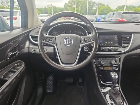 Used 2022 Buick Encore Preferred FWD image 14