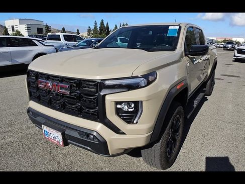 Used 2024 GMC Canyon Elevation w/ Elevation Premium Package RWD image 1