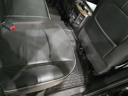 Used 2023 RAM 3500 Laramie image 11