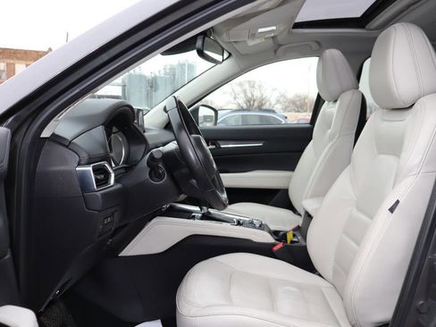 Used 2017 MAZDA CX-5 Grand Touring w/ Premium Package image 5