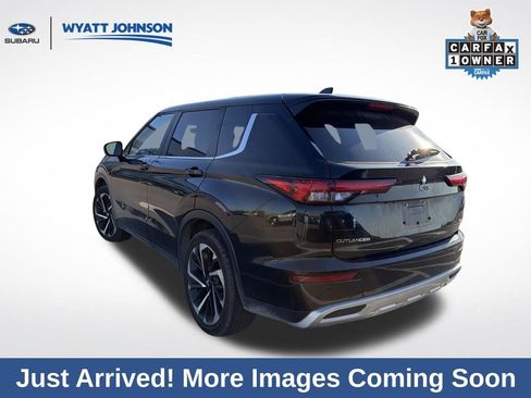 Used 2024 Mitsubishi Outlander SE image 5