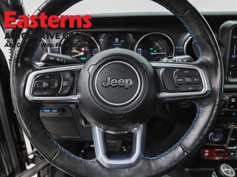 Used 2023 Jeep Wrangler Unlimited Rubicon 4xe w/ Steel Bumper Group image 10