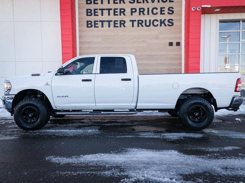 Used 2022 RAM 2500 Tradesman w/ Chrome Appearance Group image 7