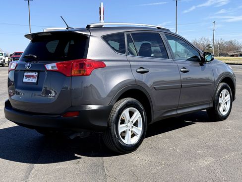 Used 2013 Toyota RAV4 XLE image 3