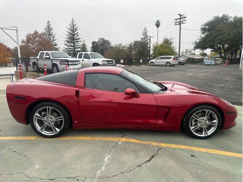 Used 2009 Chevrolet Corvette Coupe 2D w/ Preferred Equipment Group image 7