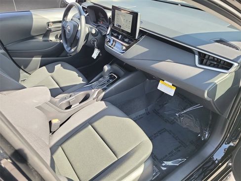 Used 2026 Toyota Corolla LE image 16