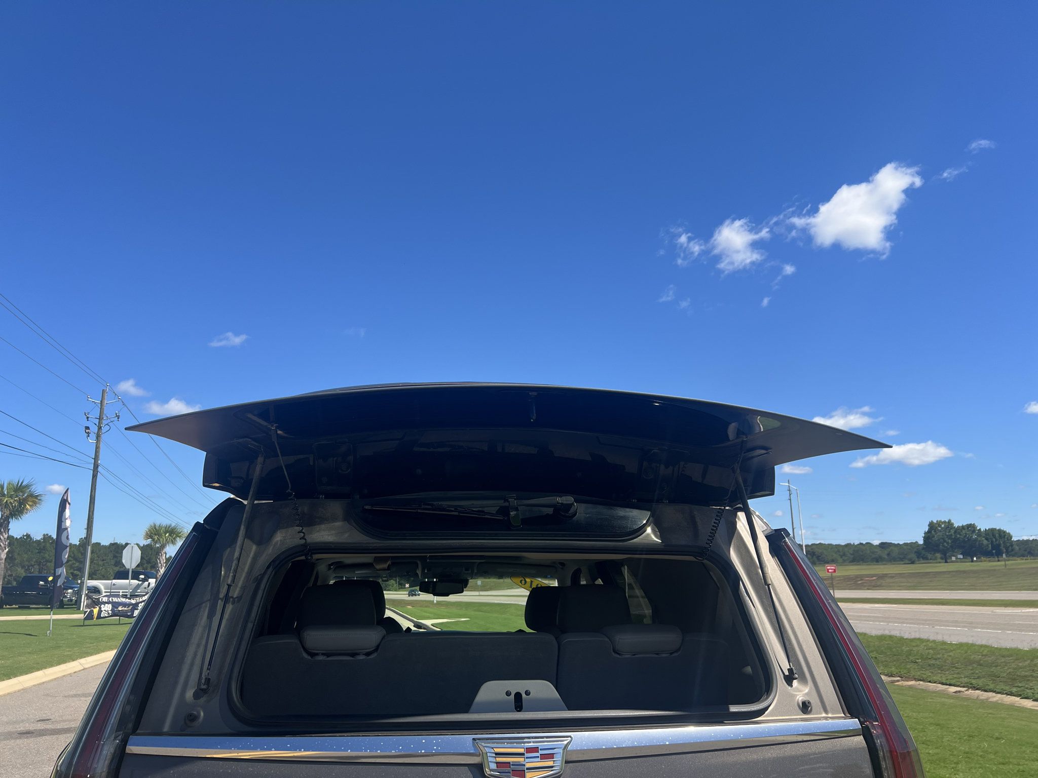 Used 2016 Cadillac Escalade Premium RWD image 11