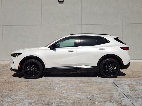 Used 2023 Buick Envision Essence w/ Sport Touring Package FWD image 6