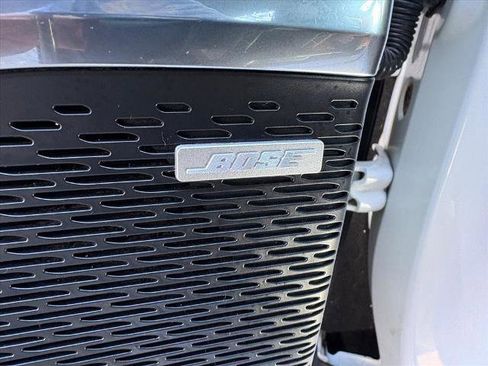 Certified 2025 GMC Acadia Elevation image 17