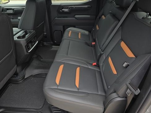 New 2026 GMC Sierra 1500 AT4 w/ AT4 Premium Package AWD/4WD image 24