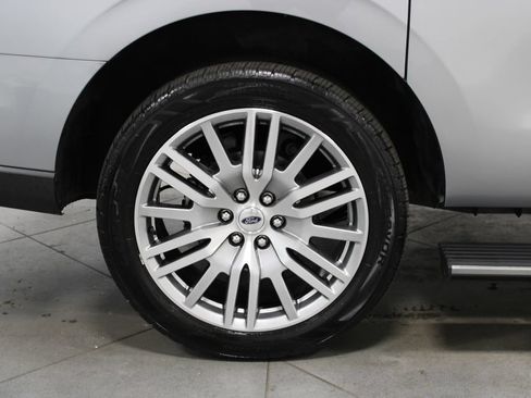Used 2024 Ford Expedition Max Limited AWD/4WD image 13