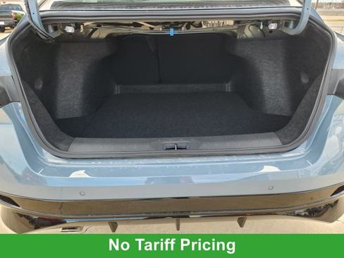 New 2026 Nissan Sentra SR w/ SR Premium Package image 22