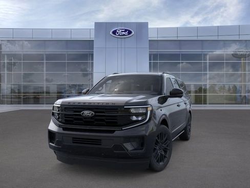 New 2026 Ford Expedition Max Platinum w/ Stealth Appearance Package AWD/4WD image 2