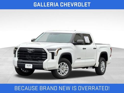 Used 2024 Toyota Tundra SR5 w/ SR5 Convenience Package AWD/4WD image 2