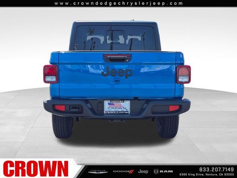 New 2026 Jeep Gladiator Sport AWD/4WD image 6