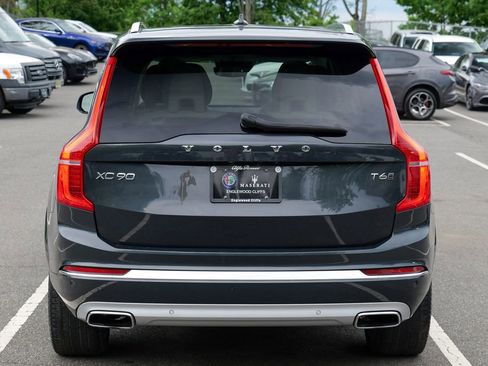 Used 2021 Volvo XC90 T6 Inscription w/ Climate Package AWD/4WD image 6